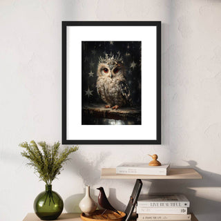 Owl In Antique Star Crown Vintage Portrait   Wall Art 47AS