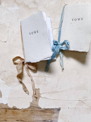 Vow book: Soft white / French Blue